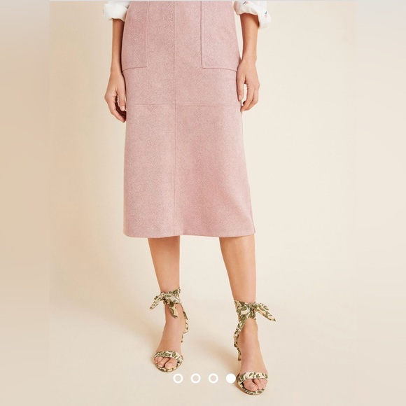 Anthropologie Current Air Clarisa Pencil Skirt
Subtle Pink Snake Print, size 10 - Picture 2 of 9